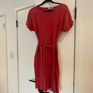 GAP Red Short-Sleeve Dress with Self Tie Belt